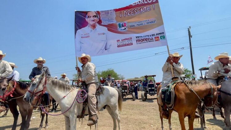 Los ‘Fieles de Hidalgo’ claman justicia ante Américo; reúne a más de 25 mil almas