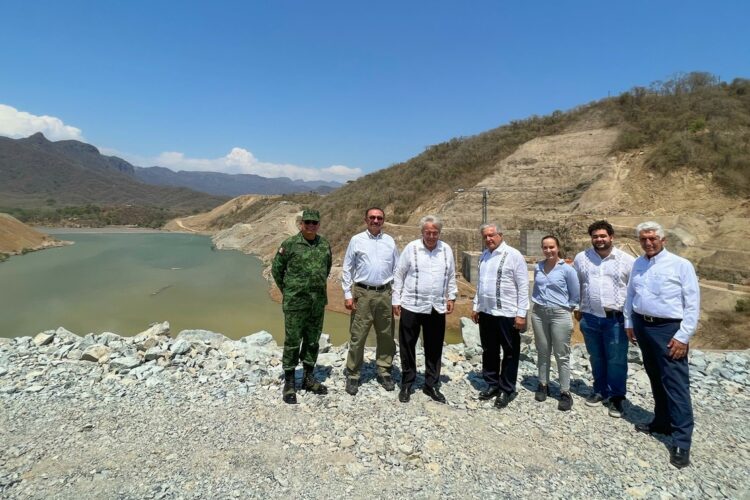 Justa, multa de $9 mil 145 millones a Iberdrola por vender electricidad ilegalmente: AMLO