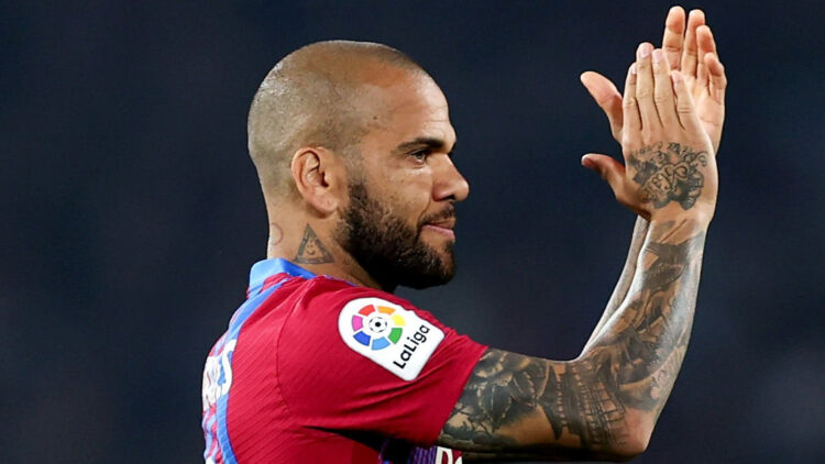 Dani Alves deja el Barcelona 