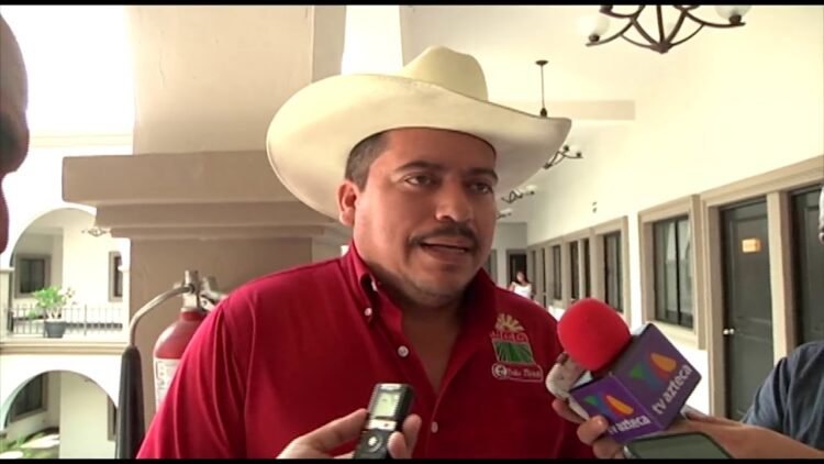 Piden ampliar tiempo de regularización de carros chocolates o instalar más módulos en Tamaulipas