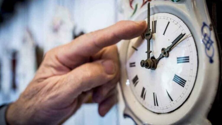 Direcciona AMLO posibilidad de eliminar horario de verano; ni hay ahorro y daña la salud