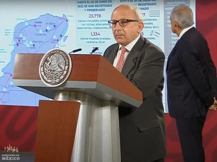 Preserva el INAH miles de objetos mayas hallados en las obras del tren
