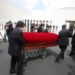 Arriban familiares y amigos a funeral de Echeverría en Gayosso, zona residencial de Santa Fe