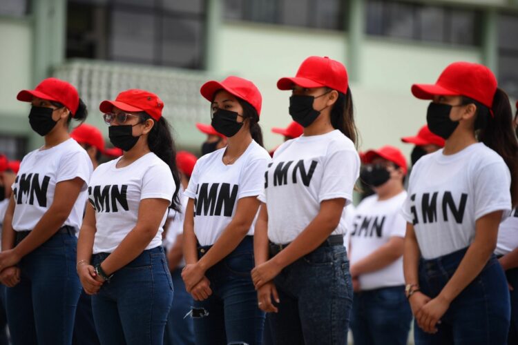 Diputados planean reforma para que servicio militar de mujeres sea obligatorio en México