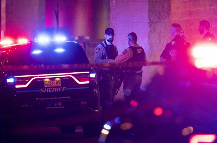 Desquiciado individuo protagoniza tiroteo y deja dos muertos y cinco heridos en Phoenix, Arizona