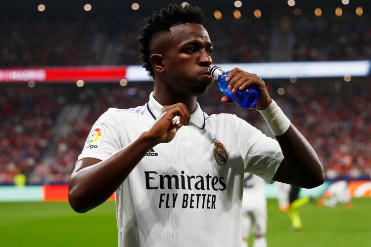 Atlético de Madrid condena el racismo contra Vinicius 