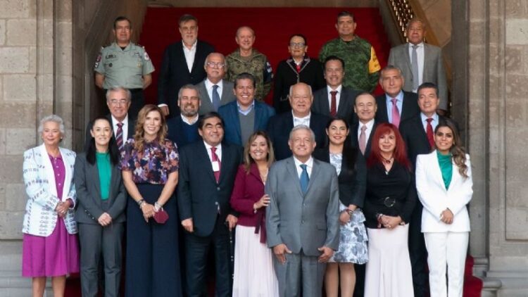 Los 22 gobernadores de Morena patentizaron su apoyo a AMLO en materia de seguridad