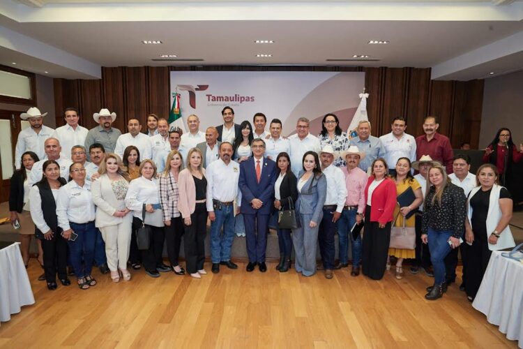 Deja Américo sin efecto a enlaces municipales: ‘mi comunicación con los 43 alcaldes será directa’