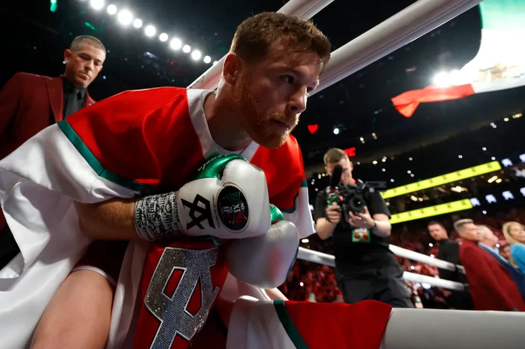Canelo Álvarez vuelve a reventar a David Faitelson