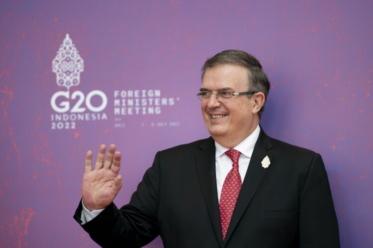 Participa Ebrard en primer día de actividades del G-20