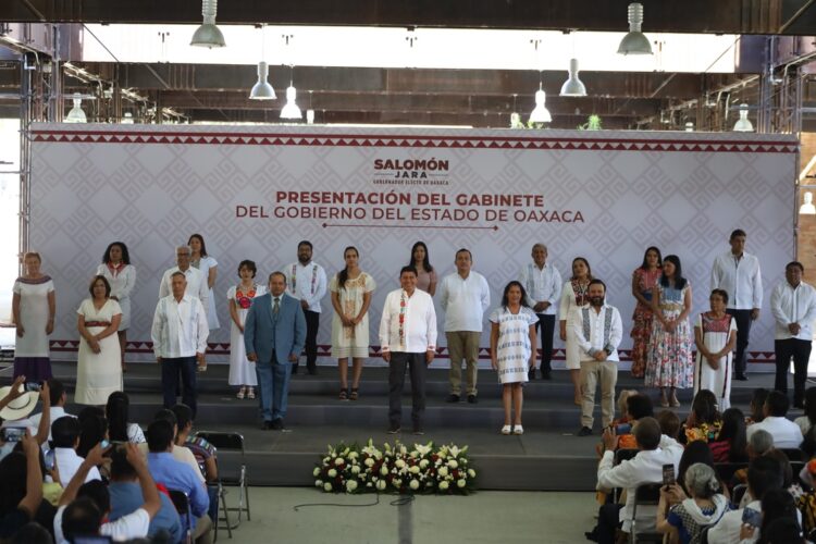 El gobernador electo de Oaxaca, Salomón Jara, se manifiesta a favor de  la reforma electoral