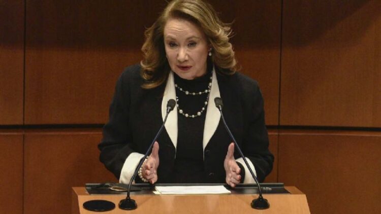 Sin aparente ‘vela en el entierro’ individuo denuncia por plagio ante la SCJN a la ministra Esquivel