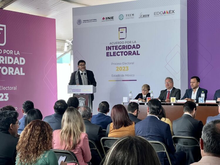 TEPJF llama a denunciar «propaganda clientelar»