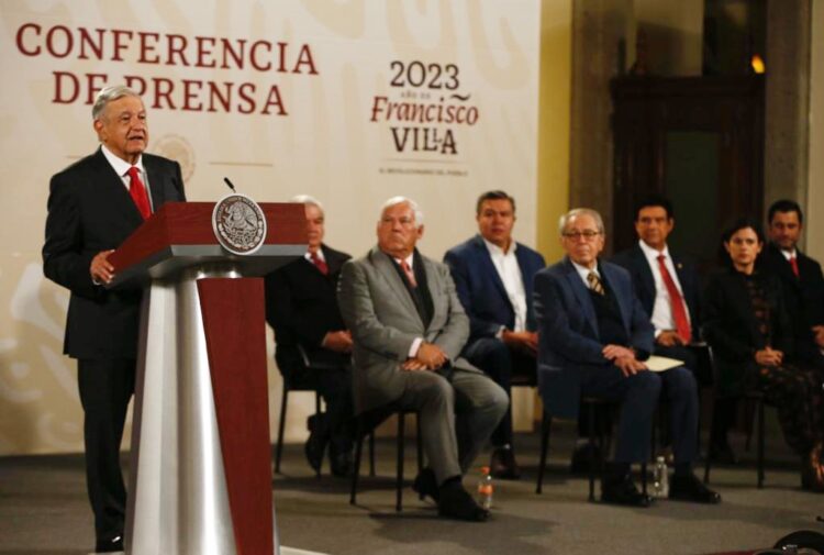 Zanja López Obrador con empresarios canadienses diferencias sobre política eléctrica