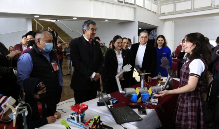 Garantiza Tamaulipas derecho a sistema de educación; reactivan becas e inicia rehabilitación de escuelas