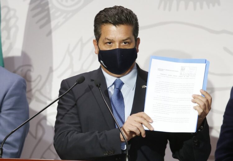 Ante reclamo, la SCJN promete explicar por qué  validó amparo contra detención de Cabeza de Vaca
