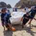 Corona presentó la tercera edición del Campeonato de Pesca de Plástico en Puerto Ángel, Oaxaca