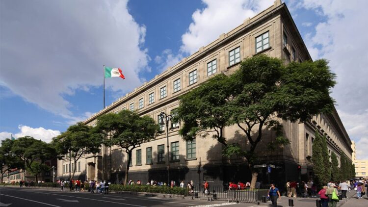 Invalidan reforma que retrasaba aplicación de ley en materia de paridad de género
