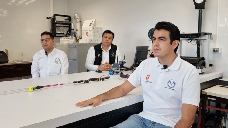 Investigadores de la UAT diseñan un bastón ultrasónico para débiles visuales