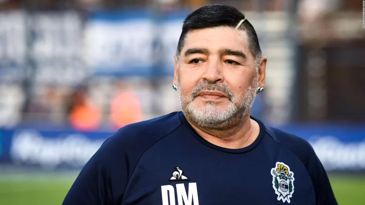 Confirman juicio oral para los ocho acusados por muerte de Maradona