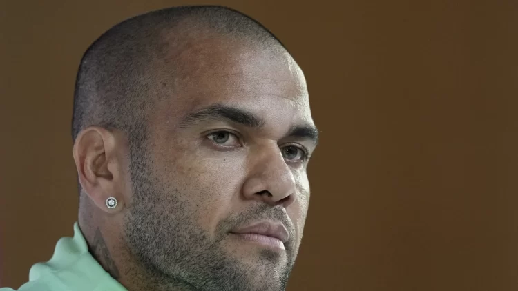 Dani Alves declara ante la corte por presunto abuso sexual 