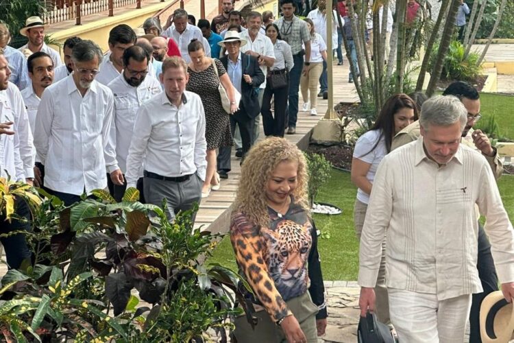 Embajadores de la Unión Europea visitan la reserva de la Biósfera ‘El Cielo’ en Gómez Farías