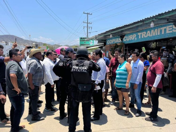 Secretaría de Marina desmantela red de farmacias clandestinas en Acapulco; hay médicos inmiscuidos