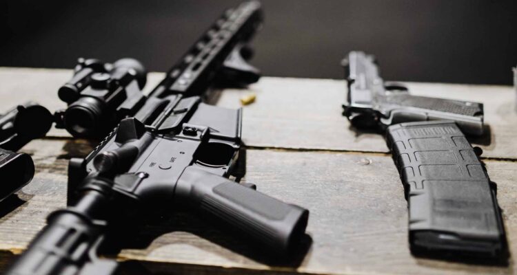 Confirma embajador Salazar captura de David Joseph Mull, traficante de armas 