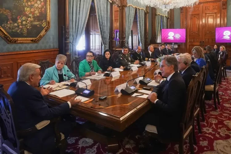Ratifican México y Estados Unidos compromiso para combatir el tráfico de fentanilo