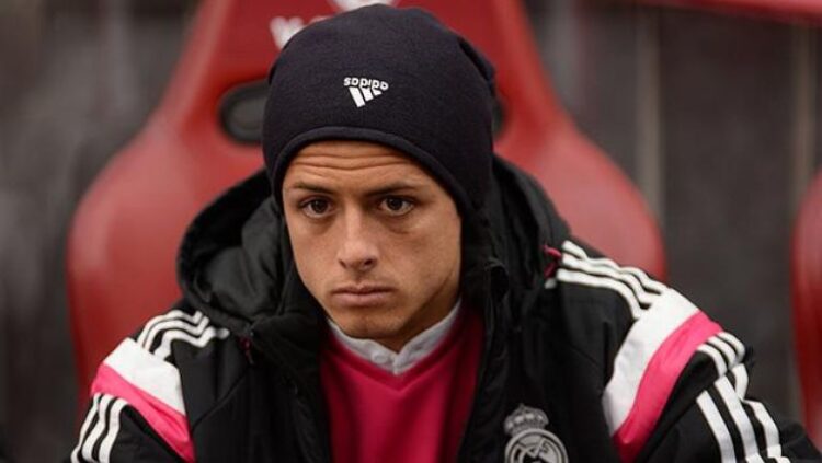 Sin jugar, ‘Chicharito’ busca reflectores a costa de ‘Checo’ Pérez y le lanza un reto a ver si se gancha