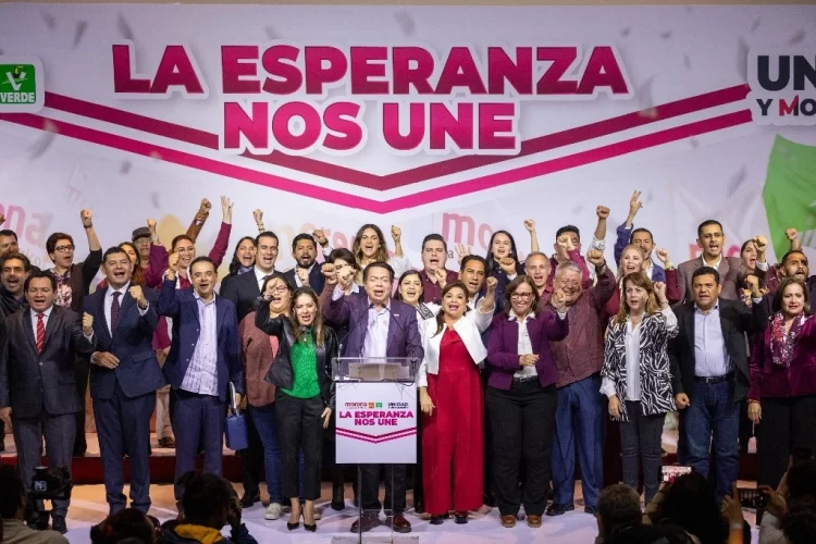 Hasta ‘con copete’ Morena cumplió el principio de paridad de género que ordenó el TEPJF