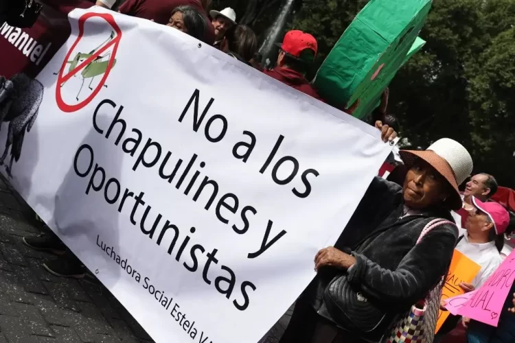 Focos rojos en Puebla: Marchan miles de morenistas contra aspirantes ‘chapulines’ y oportunistas