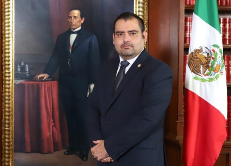 Magistrado del STJE viola la Constitución al validar una negativa de desahogo de audiencia