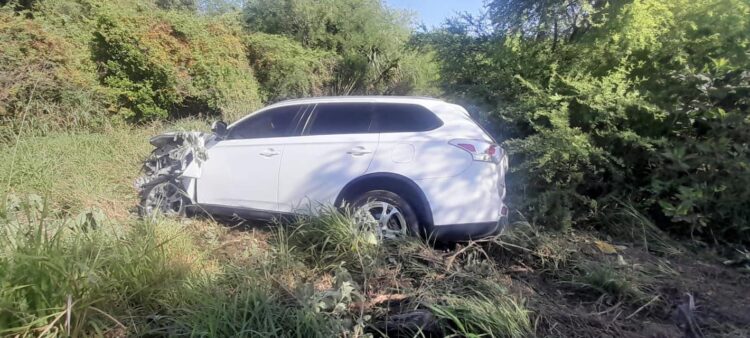 Un choque carretero en área de Soto la Marina deja dos personas lesionadas