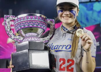 Felicita rector a deportistas de la UAT por hacer historia en la Liga Mexicana de Softbol Profesional