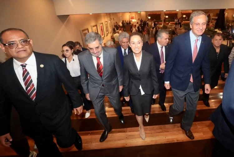Augura el CCE inversiones por más de 42 mmdd este año; padre de Claudio X apoya a Sheinbaum