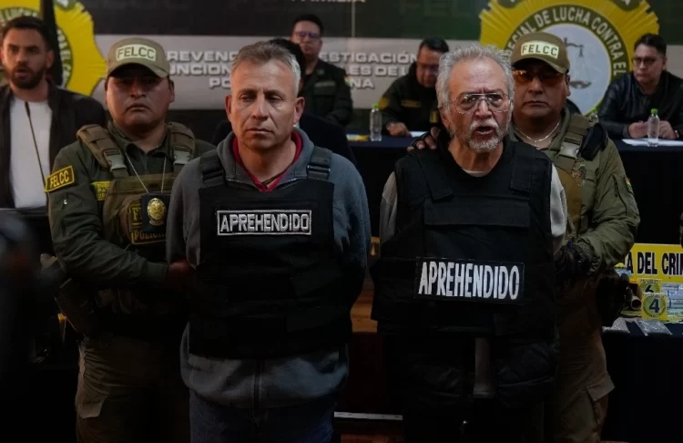 Dice Luis Arce que golpistas iban por él y luego por Evo Morales; hay 17 detenidos y 14 heridos