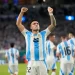 Con Messi tomando café en la banca  Argentina gana 2-0 a Perú y sigue invicto en la Copa América