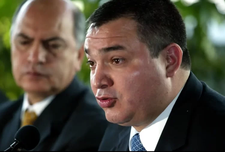 El juez Cogan acepta postergar hasta octubre la sentencia contra Genaro García Luna