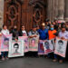 Padres de Ayotzinapa ‘decepcionados’ de AMLO pero con ‘esperanza’ en Sheinbaum