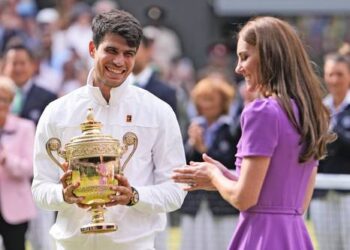 Alcaraz vence a Djokovic otra vez en Wimbledon