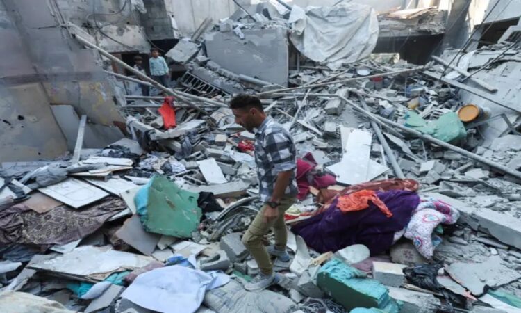 Cinco bombardeos de Israel dejan 57 muertos en Gaza