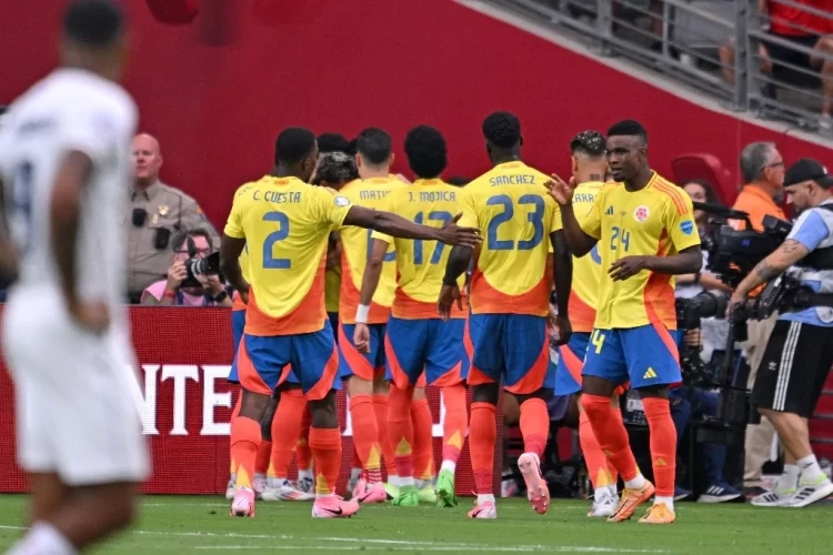 Colombia sigue imparable y golea 5-0 a Panamá; llega a semifinales de la Copa América