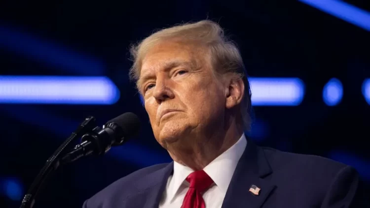 Jueza desestima caso de documentos clasificados contra Donald Trump