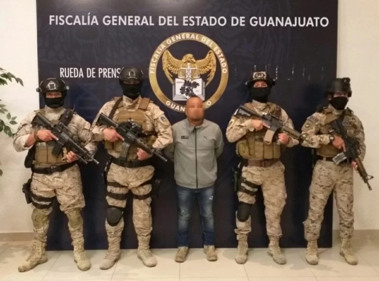 Trasladan a ‘El Marro’ en un Black Hawk a  prisión federal de Durango; enfrenta condena de 60 años