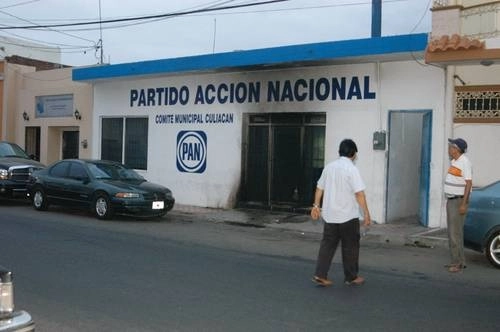 Desconocidos asaltan oficinas del PAN en Chihuahua y roban 2 millones de pesos y un carro