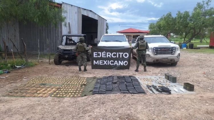 Asegura Sedena armas, miles de cartuchos y vehículos en límites de Tamaulipas y Nuevo León