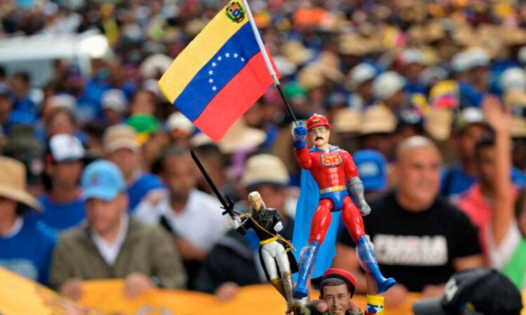 Maduro lanza campaña contra ‘traidores’ de Venezuela