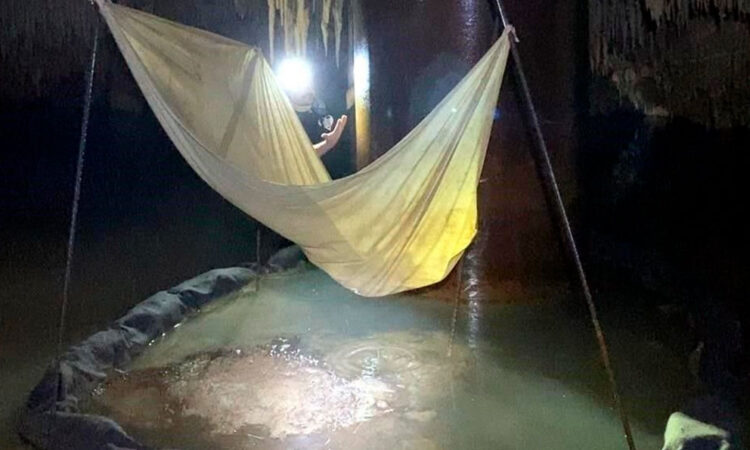 ‘Remedian’ escurrimiento de diesel por obra de Tren Maya