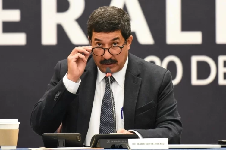 Ya es pleito político: Gobierno panista de Chihuahua declara a Javier Corral prófugo de la justicia